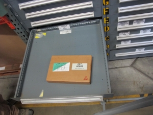 STANLEY VIDMAR HEAVY DUTY 12-DRAWER PARTS CABINET W/ CONTENTS (W-50) LOADING & HANDLING FEE $25-